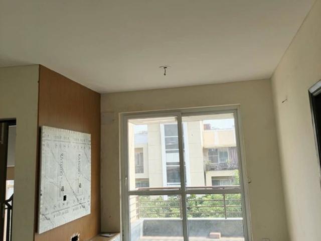 Resale | 2 BHK + 770 Sq.Ft. Apartment in SRS Royal Hills