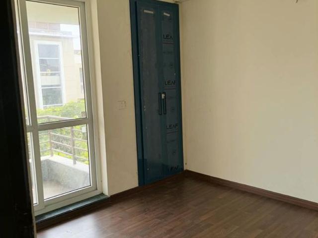 Resale | 2 BHK 770 Sq.Ft. Apartment in SRS Royal Hills