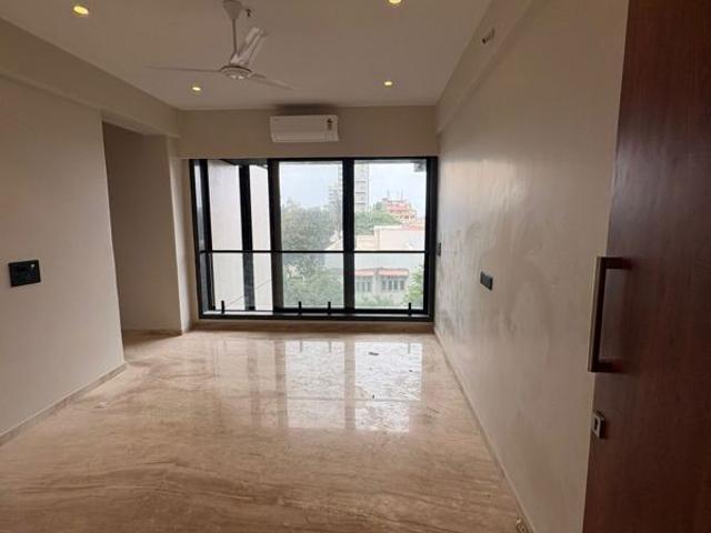 Resale | 2 BHK 772 Sq.Ft. Apartment in Seasons Trimurti