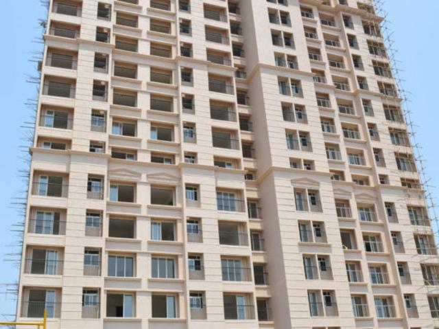 Resale | 2 BHK 788 Sq.Ft. Apartment in Luxora Crystal Antara