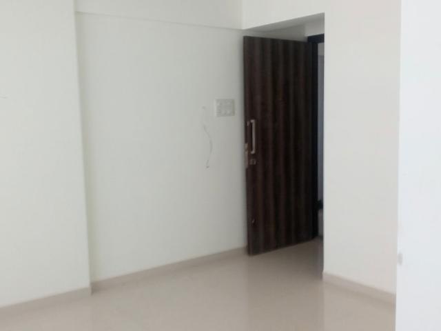 Resale | 2 BHK + 789 Sq.Ft. Apartment in DLH Metroview