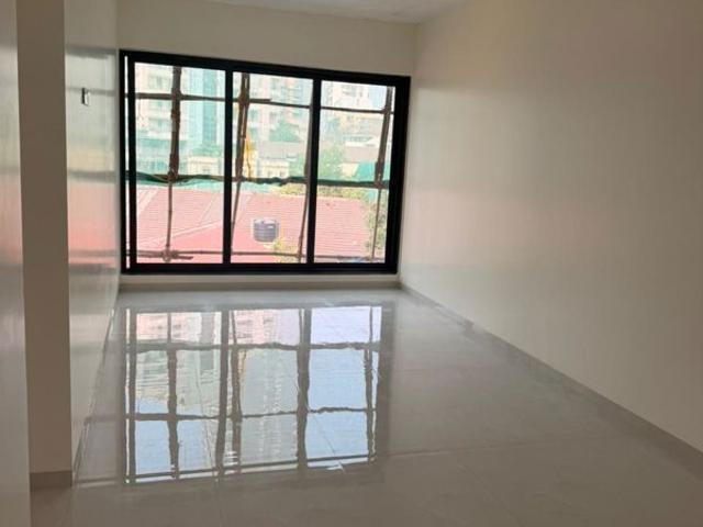 Resale | 2 BHK + 780 Sq.Ft. Apartment in Grant Road