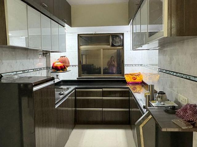 Resale | 2 BHK 780 Sq.Ft. Apartment in Maratha Colony