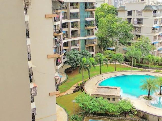 Resale | 2 BHK 780 Sq.Ft. Apartment in Shah Heights