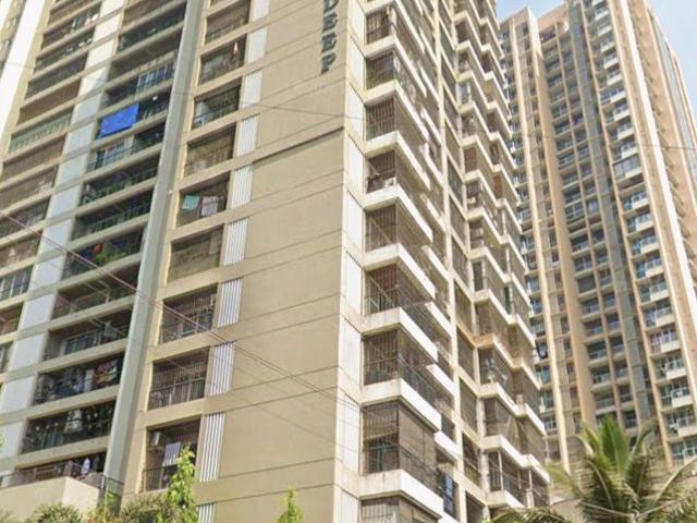 Resale | 2 BHK 781 Sq.Ft. Apartment in J P Jeevan Heights