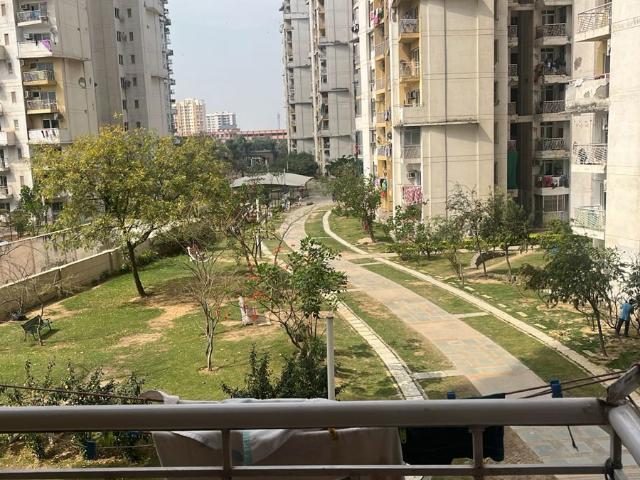 Resale | 2 BHK 795 Sq.Ft. Apartment in BPTP Princess Park