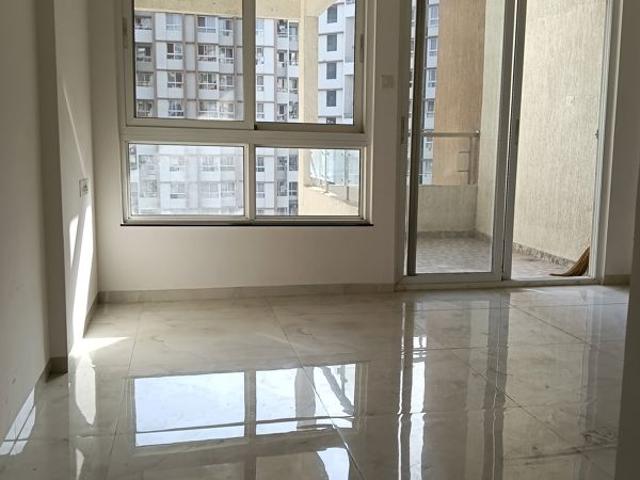 Resale | 2 BHK 798 Sq.Ft. Apartment in Giriraj Maxima