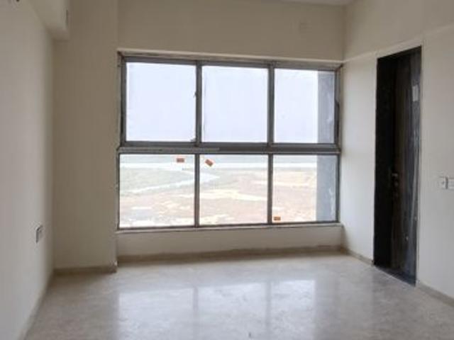 Resale | 2 BHK 793 Sq.Ft. Apartment in Sheth 72 West