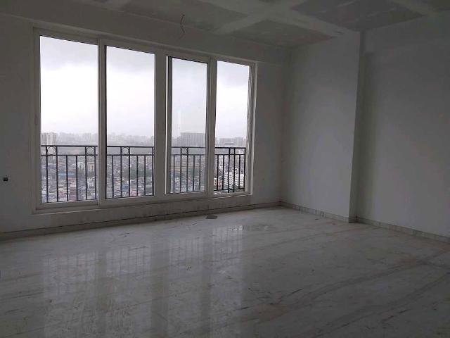 Resale | 2 BHK + 805 Sq.Ft. Apartment in Sion West