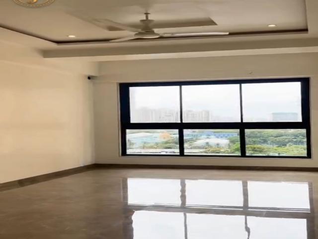 Resale | 2 BHK 807 Sq.Ft. Apartment in Wadala West