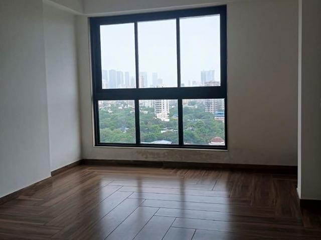 Resale | 2 BHK + 807 Sq.Ft. Apartment in Matunga East