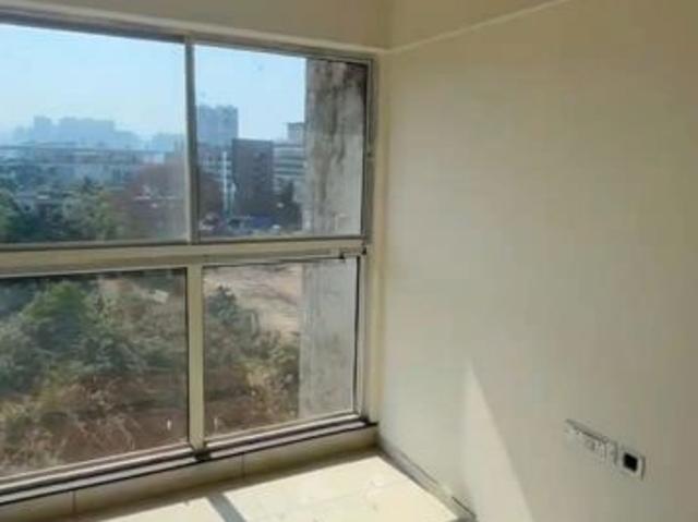 Resale | 2 BHK 800 Sq.Ft. Apartment in Aatithya Avenue