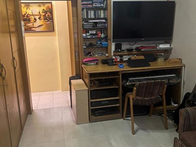 Resale | 2 BHK + 800 Sq.Ft. Apartment in Colaba Court