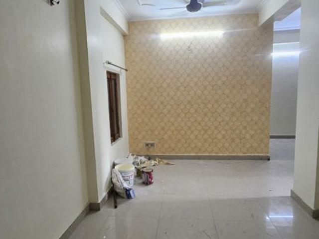 Resale | 2 BHK + 800 Sq.Ft. Apartment in Dilshad Colony