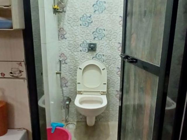 Resale | 2 BHK 800 Sq.Ft. Apartment in Gundecha Valley of Flowers