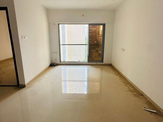 Resale | 2 BHK 800 Sq.Ft. Apartment in Majestic Amarjyoti CHS