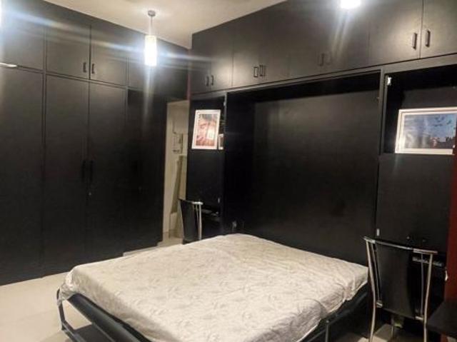 Resale | 2 BHK + 800 Sq.Ft. Apartment in Matunga West