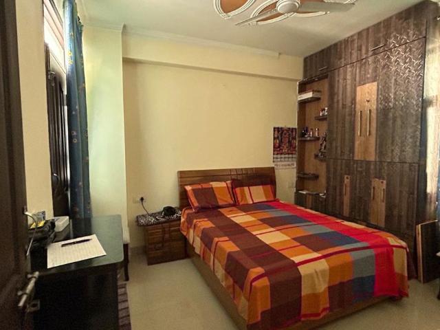 Resale | 2 BHK 800 Sq.Ft. Apartment in MGI Gharaunda