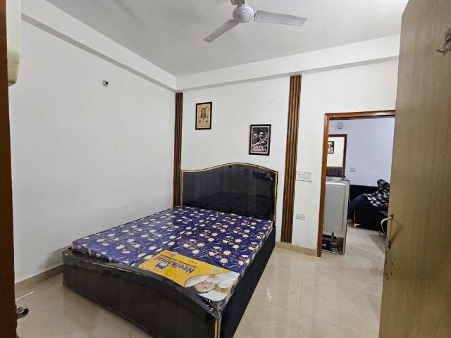 Resale | 2 BHK 800 Sq.Ft. Apartment in Nai Basti