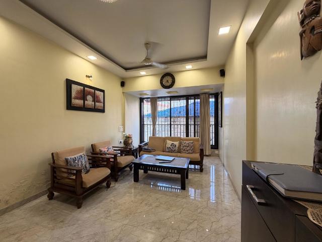 Resale | 2 BHK + 800 Sq.Ft. Apartment in Omkar Om Residency