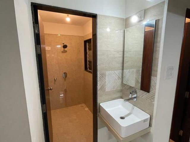 Resale | 2 BHK 800 Sq.Ft. Apartment in Phoenix Shivalay