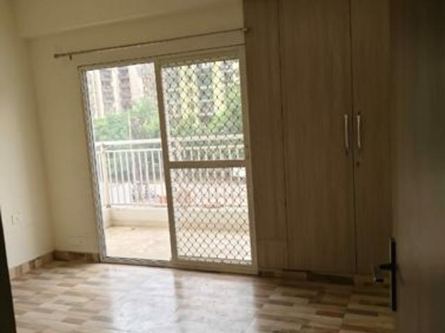 Resale | 2 BHK 800 Sq.Ft. Apartment in SCC Sapphire