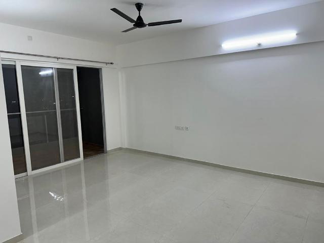 Resale | 2 BHK 815 Sq.Ft. Apartment in Kolte Patil Little Earth