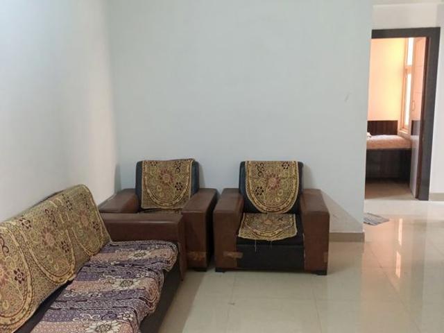 Resale | 2 BHK 819 Sq.Ft. Apartment in Signature Global The Millennia