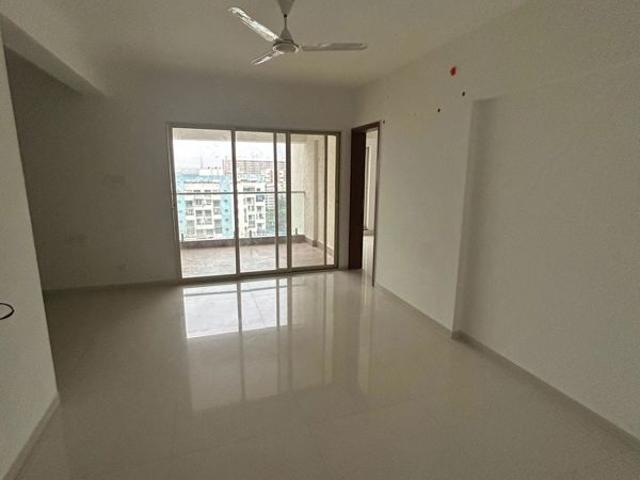 Resale | 2 BHK 810 Sq.Ft. Apartment in Silver B Square