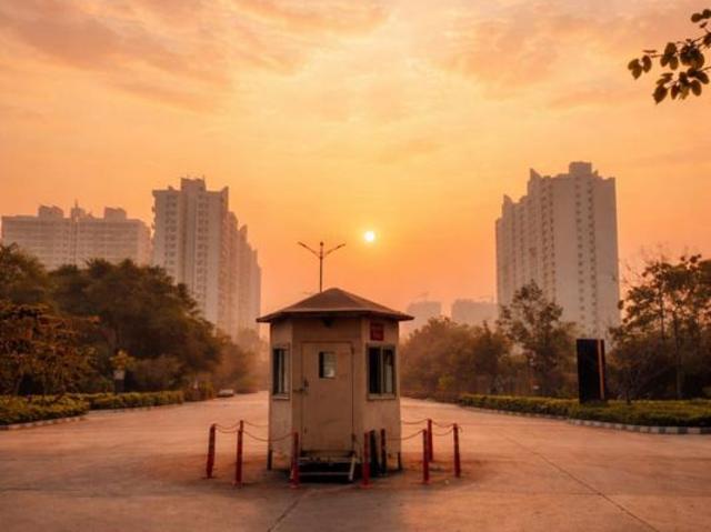 Resale | 2 BHK 813 Sq.Ft. Apartment in Kolte Patil Life Republic Qrious