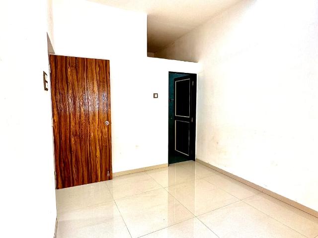 Resale | 2 BHK 825 Sq.Ft. Apartment in Mountain Greens