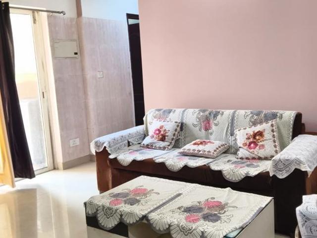 Resale | 2 BHK 825 Sq.Ft. Apartment in Paras Tierea