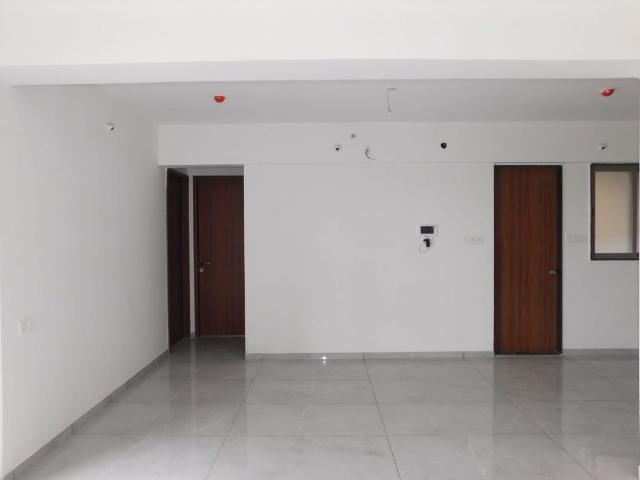Resale | 2 BHK 826 Sq.Ft. Apartment in Renuka Hills Apartment