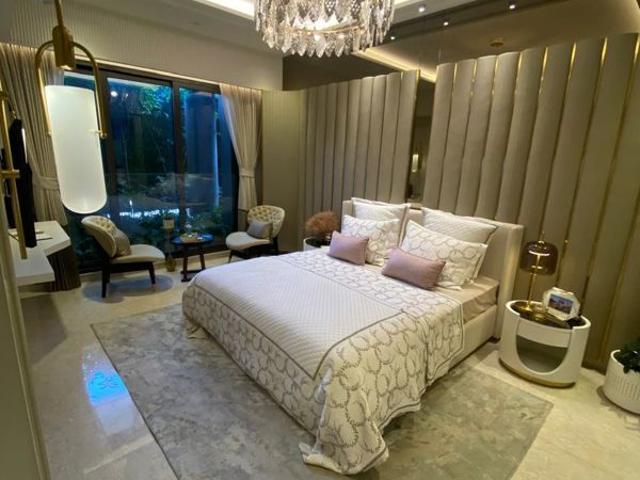 Resale | 2 BHK + 820 Sq.Ft. Apartment in Lodha Divino