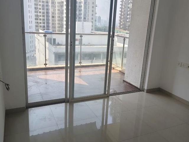 Resale | 2 BHK 820 Sq.Ft. Apartment in Om Tropica