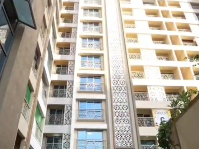 Resale | 2 BHK 834 Sq.Ft. Apartment in Rassaz Greens