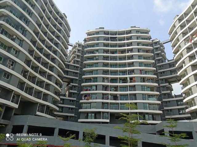 Resale | 2 BHK 835 Sq.Ft. Apartment in Tanvi Eminence