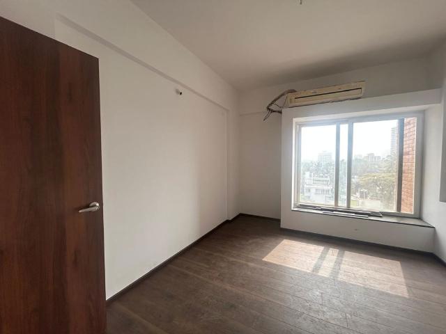 Resale | 2 BHK 837 Sq.Ft. Apartment in Erandwane