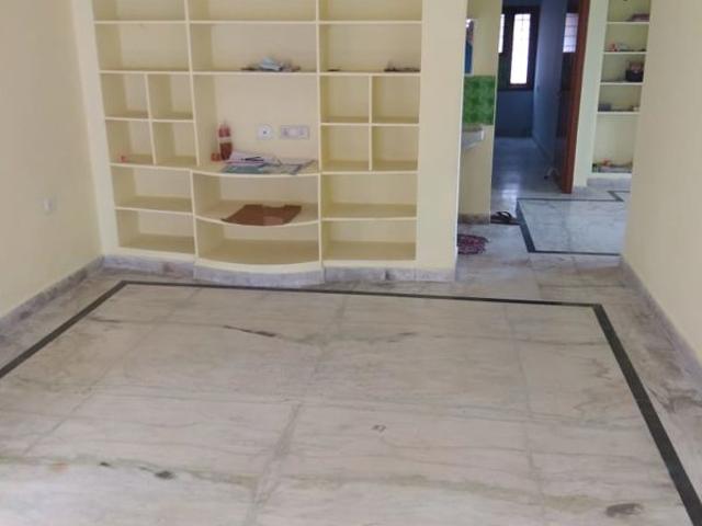 Resale | 2 BHK 845 Sq.Ft. Apartment in Balaji Nivas Begumpet