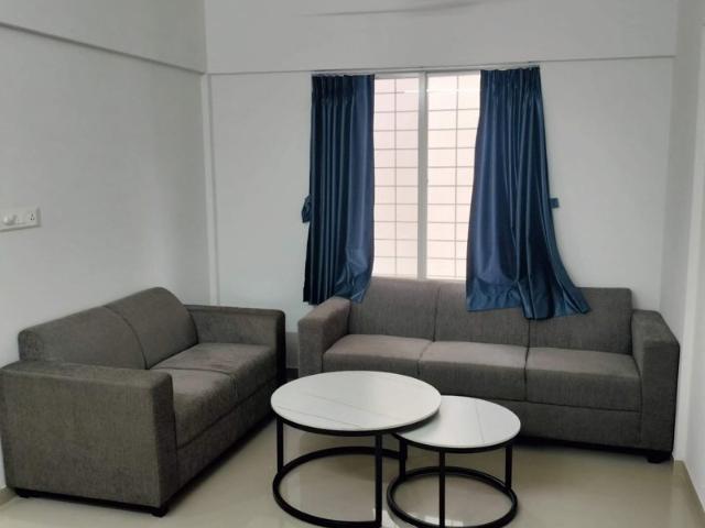 Resale | 2 BHK + 845 Sq.Ft. Apartment in Solitaire Paradise
