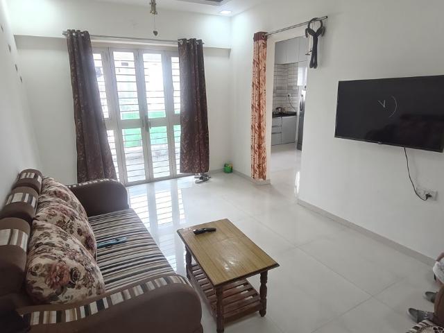 Resale | 2 BHK 840 Sq.Ft. Apartment in Kohinoor S3 Lifestyle