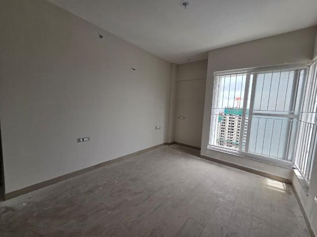 Resale | 2 BHK 840 Sq.Ft. Apartment in Kumar Parc Residences