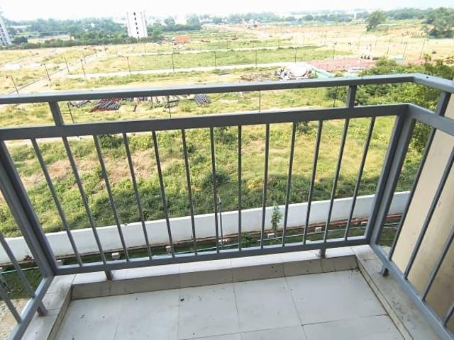 Resale | 2 BHK + 840 Sq.Ft. Apartment in Pyramid Elite