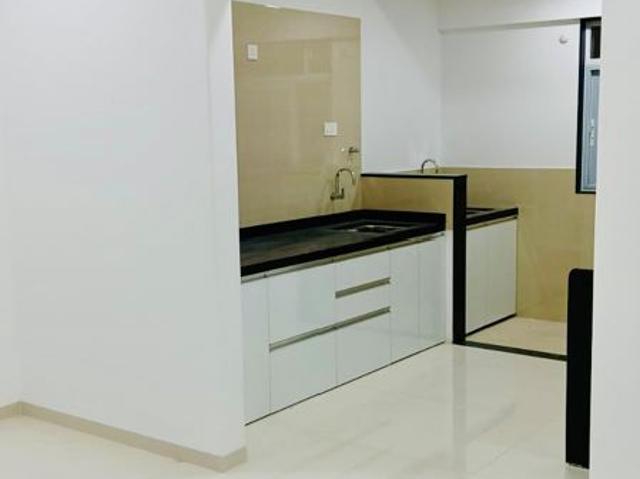 Resale | 2 BHK 842 Sq.Ft. Apartment in Sonigara Omega Paradise