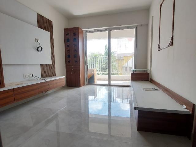 Resale | 2 BHK 850 Sq.Ft. Apartment in Veer Dyanmanjula