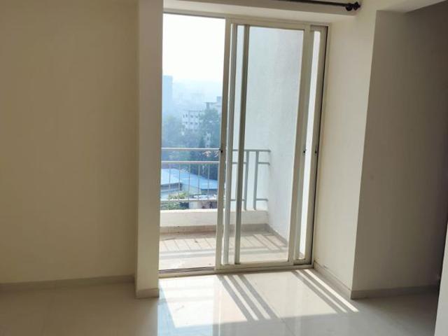 Resale | 2 BHK 850 Sq.Ft. Apartment in Blue 27th Avenue
