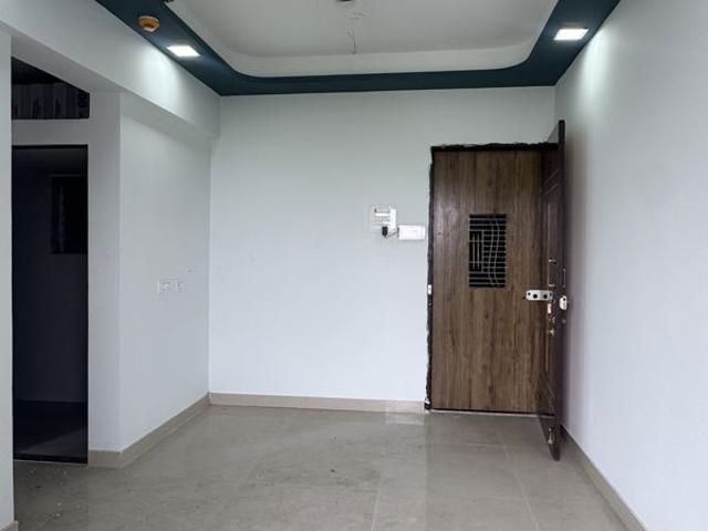 Resale | 2 BHK 850 Sq.Ft. Apartment in Ekveera SB Tower