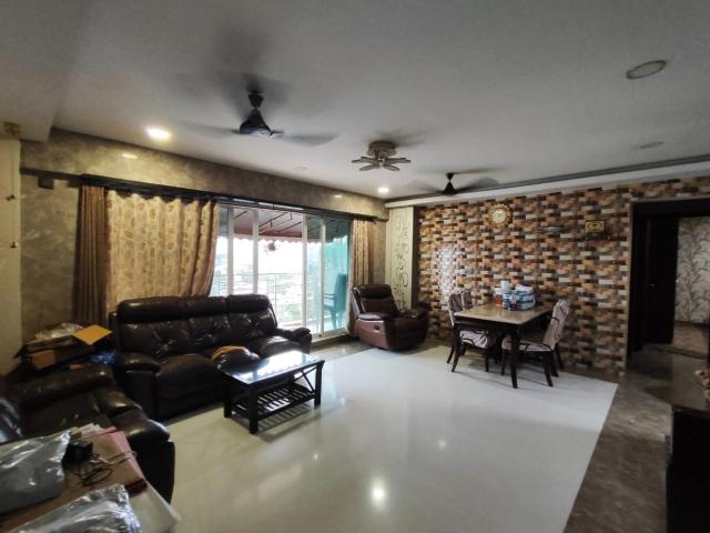 Resale | 2 BHK 850 Sq.Ft. Apartment in Gala Pride Enclave