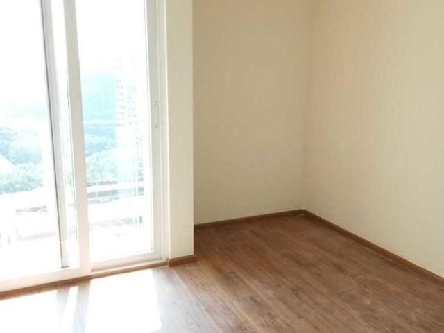 Resale | 2 BHK 850 Sq.Ft. Apartment in Mahindra Vivante