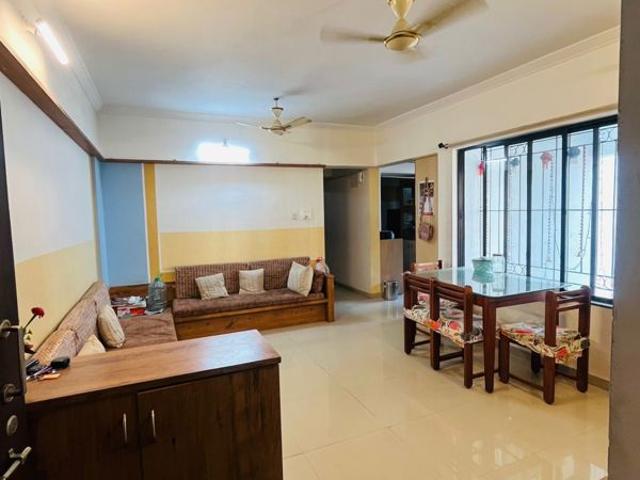 Resale | 2 BHK 850 Sq.Ft. Apartment in Pandurang Colony